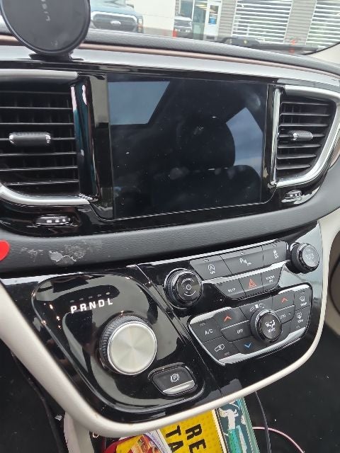 2019 Chrysler Pacifica Touring L Plus