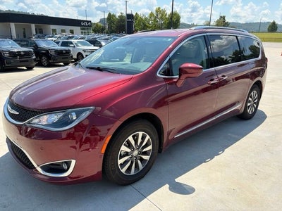 2020 Chrysler Pacifica Touring L Plus