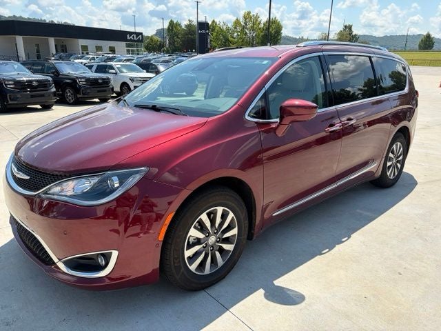 2020 Chrysler Pacifica Touring L Plus