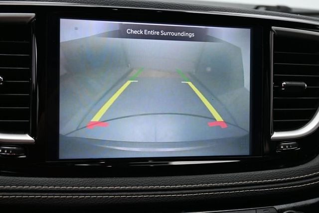 2021 Chrysler Pacifica Touring