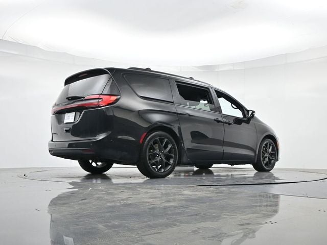 2021 Chrysler Pacifica Touring