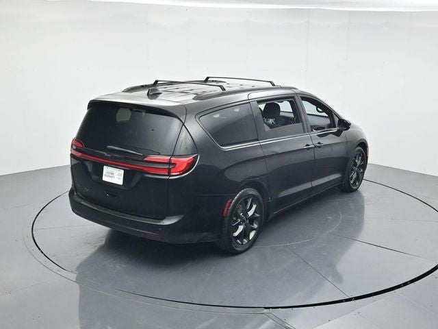 2021 Chrysler Pacifica Touring