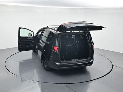 2021 Chrysler Pacifica Touring
