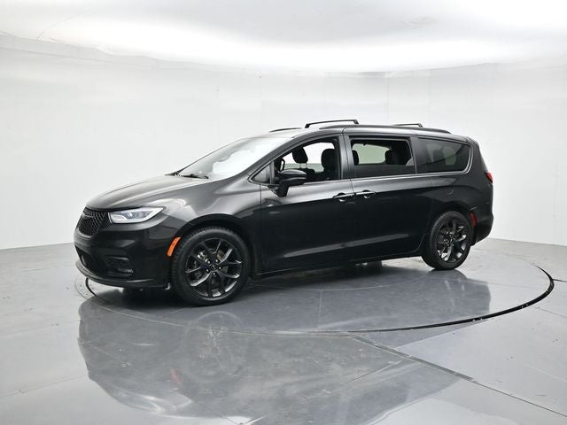2021 Chrysler Pacifica Touring