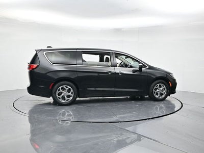 2024 Chrysler Pacifica Limited