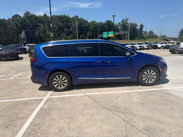 2020 Chrysler Pacifica Hybrid Limited