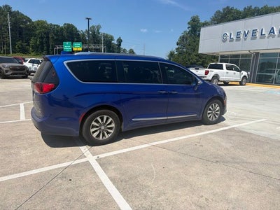 2020 Chrysler Pacifica Hybrid Limited