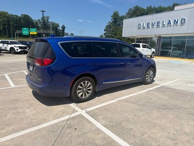 2020 Chrysler Pacifica Hybrid Limited