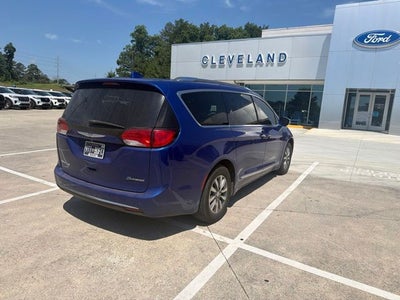2020 Chrysler Pacifica Hybrid Limited