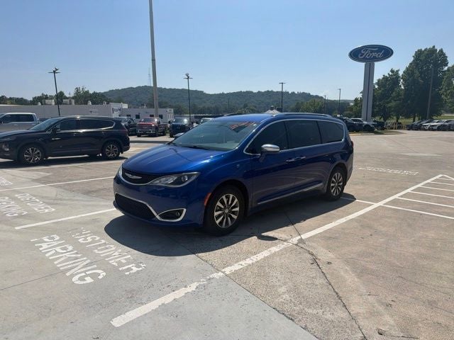2020 Chrysler Pacifica Hybrid Limited