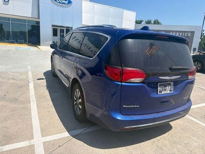 2020 Chrysler Pacifica Hybrid Limited