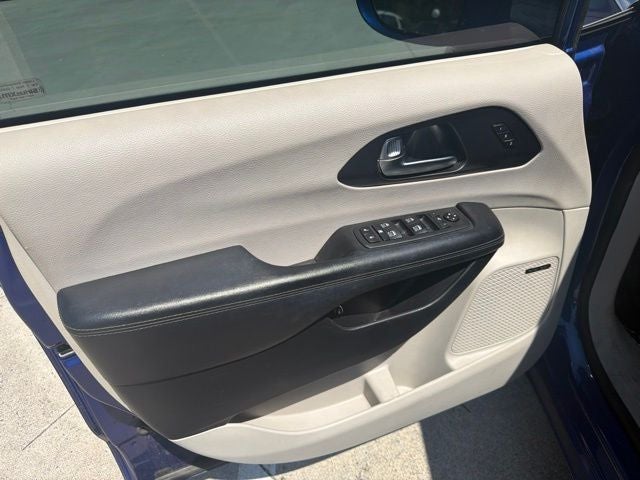 2020 Chrysler Pacifica Hybrid Limited