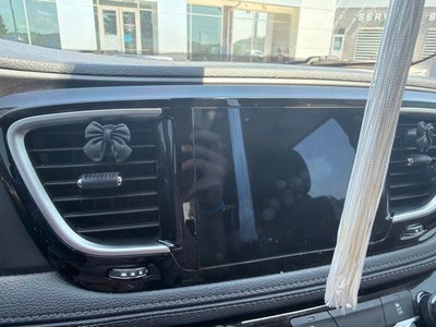 2020 Chrysler Pacifica Hybrid Limited