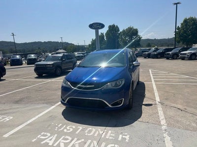 2020 Chrysler Pacifica Hybrid Limited