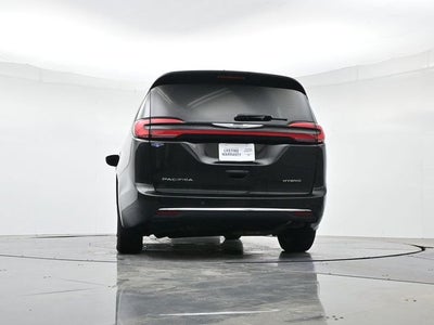 2025 Chrysler Pacifica Hybrid Select