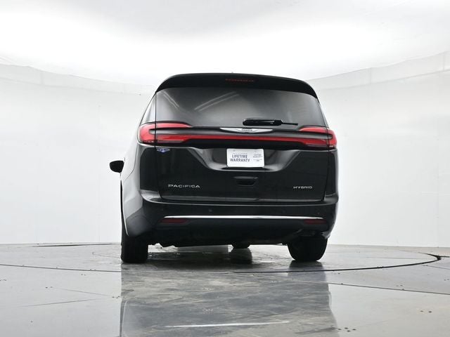 2025 Chrysler Pacifica Hybrid Select