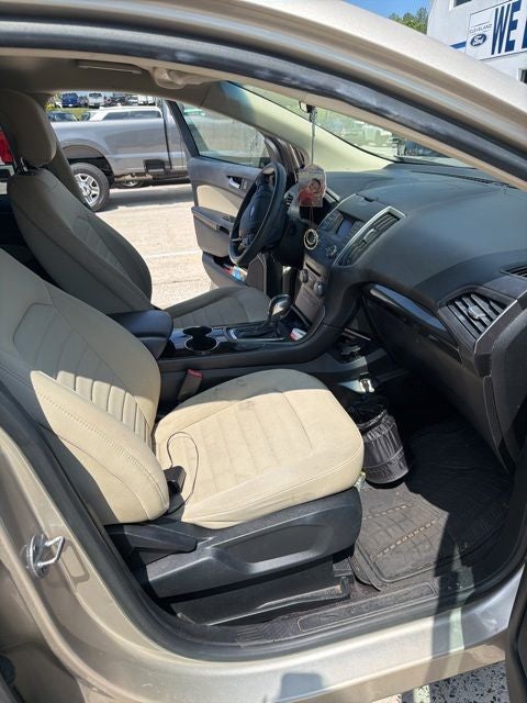 2017 Ford Edge SE