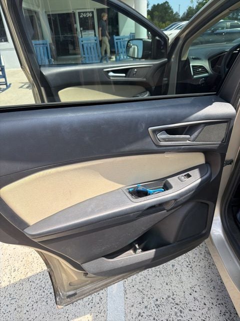 2017 Ford Edge SE