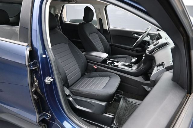 2017 Ford Edge SE