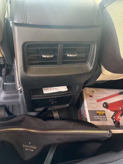 2022 Ford Edge SE
