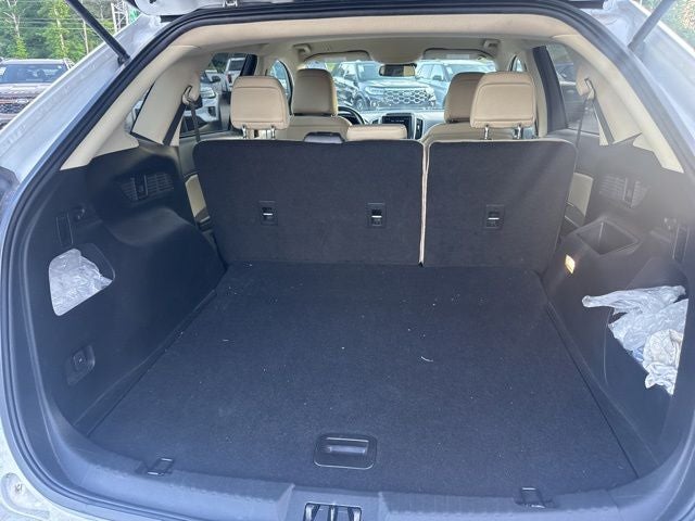 2022 Ford Edge SE