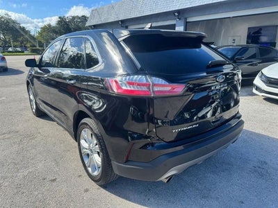 2022 Ford Edge Titanium