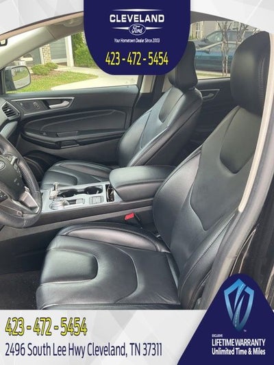 2022 Ford Edge Titanium