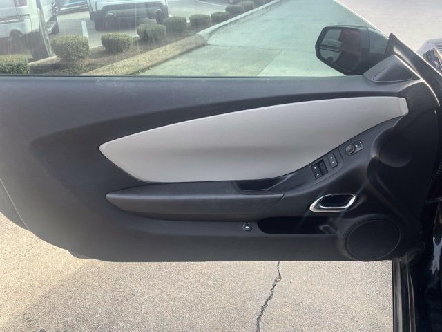 2013 Chevrolet Camaro 2LS