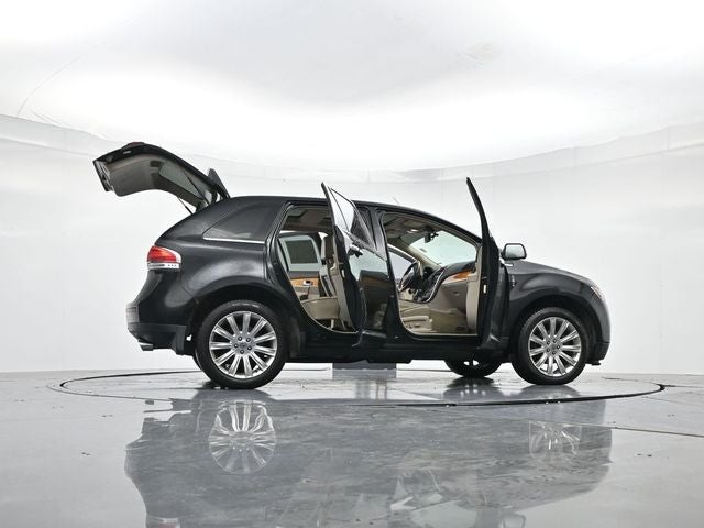 2014 Lincoln MKX Base