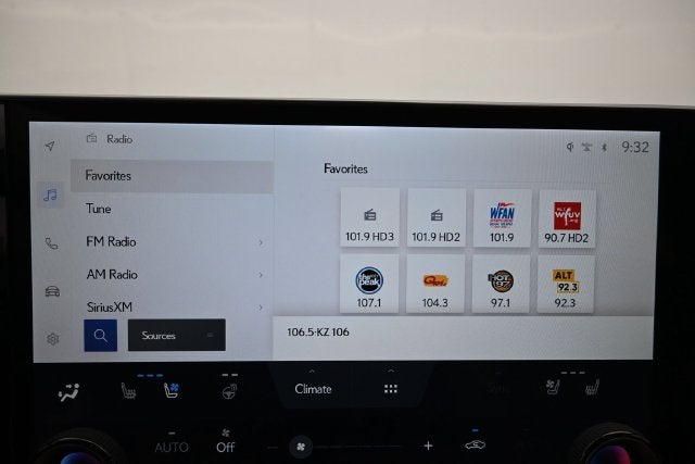 2024 Lexus NX 250 Premium