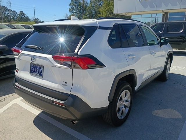 2021 Toyota RAV4 LE
