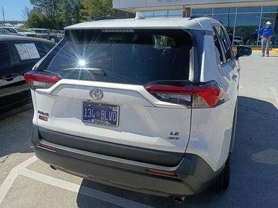 2021 Toyota RAV4 LE