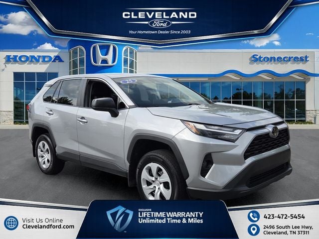 2025 Toyota RAV4 LE