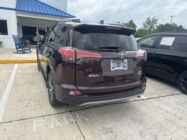 2017 Toyota RAV4 XLE