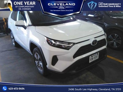 2024 Toyota RAV4 XLE