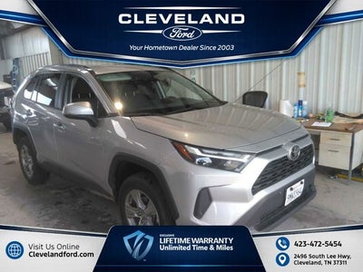 2024 Toyota RAV4 XLE