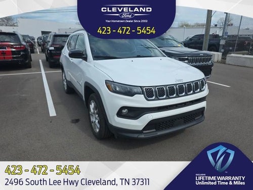 2023 Jeep Compass Latitude Lux