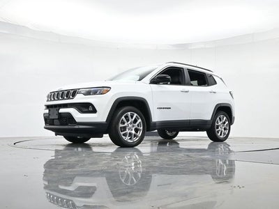 2023 Jeep Compass Latitude Lux