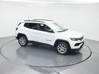2023 Jeep Compass Latitude Lux