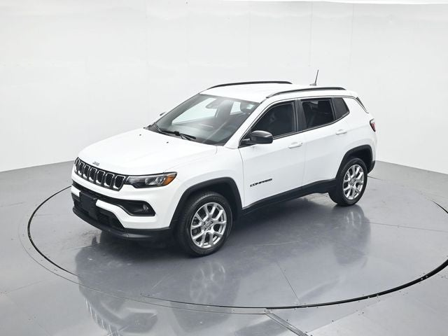 2023 Jeep Compass Latitude Lux