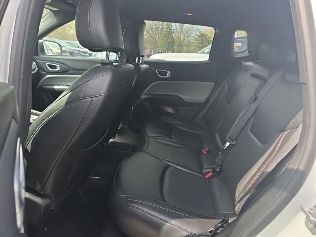 2023 Jeep Compass Latitude Lux