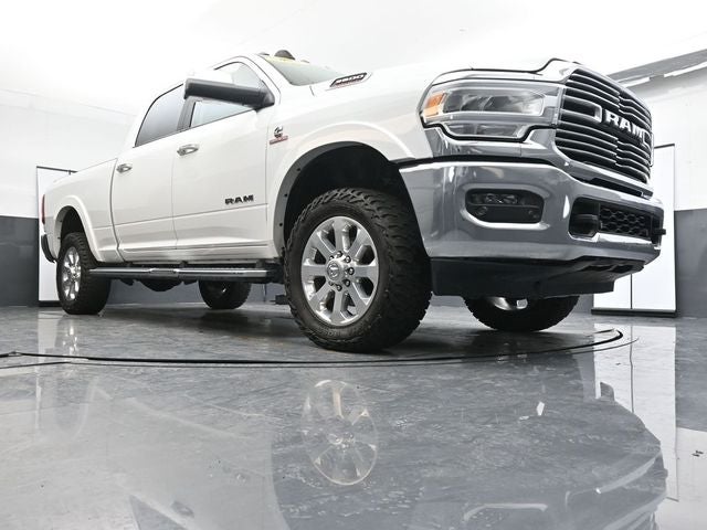 2022 RAM 3500 Laramie 20" Wheels Leather-Trimmed Seats