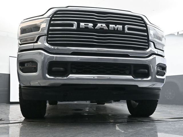 2022 RAM 3500 Laramie 20" Wheels Leather-Trimmed Seats