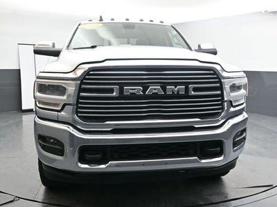 2022 RAM 3500 Laramie 20" Wheels Leather-Trimmed Seats