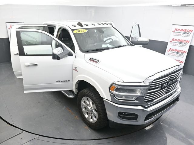 2022 RAM 3500 Laramie 20" Wheels Leather-Trimmed Seats