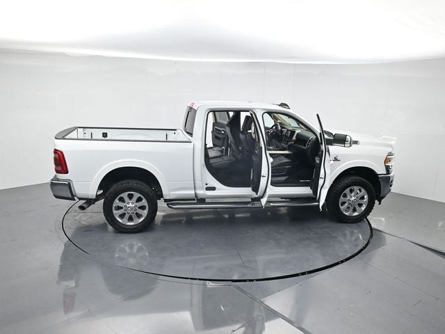 2022 RAM 3500 Laramie 20" Wheels Leather-Trimmed Seats