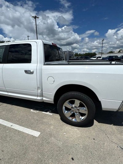 2017 RAM 1500 SLT