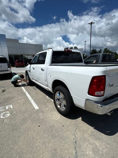 2017 RAM 1500 SLT