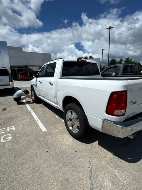 2017 RAM 1500 SLT