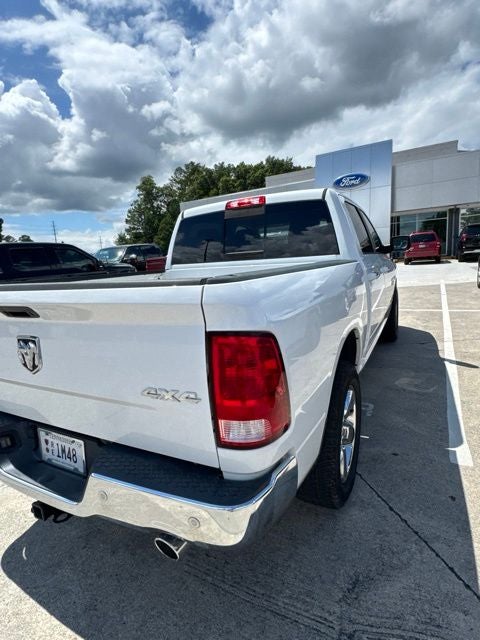 2017 RAM 1500 SLT